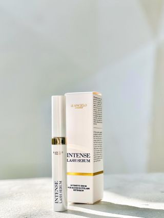 Intenzivní péče pro maximální prodloužení a hustotu řas? 👉 INTENSE LASH SERUM Protože každé mrknutí si zaslouží být...